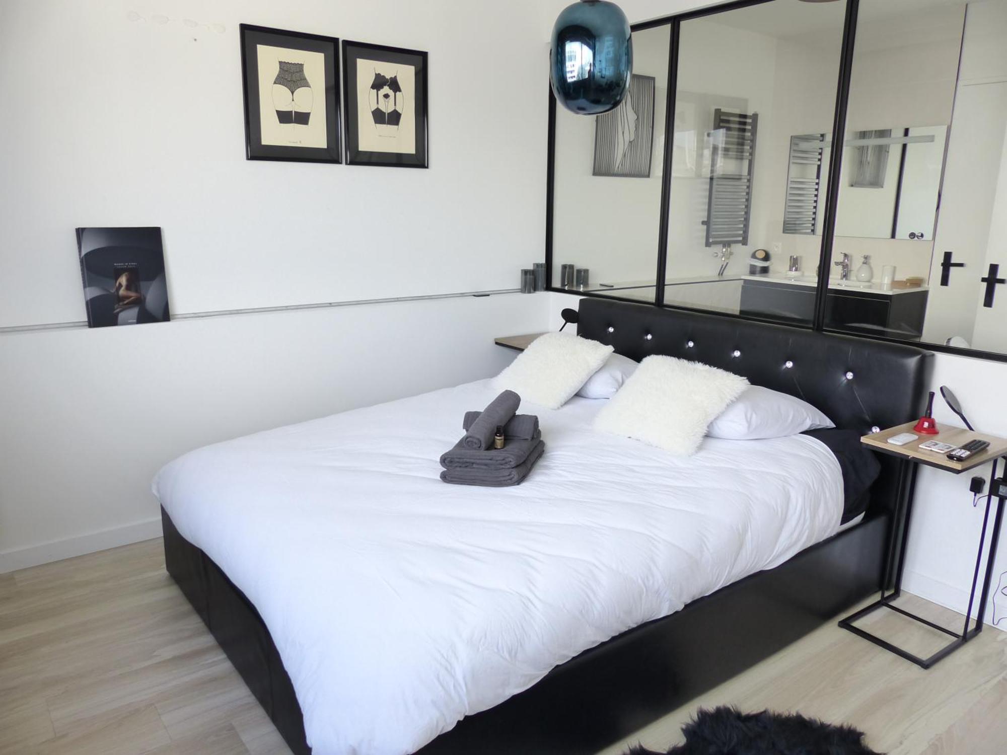 Appartement La Cite Des Coeurs Lu Parking Inclus à Nantes Extérieur photo